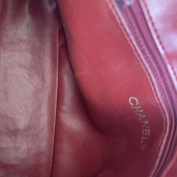 Chanel Red Lambskin Vintage Bag- 100% Authentic - Picture 10 of 10